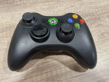 Originalus Xbox 360 juodas pultas patikrintas su nauju baterijos dangteliu