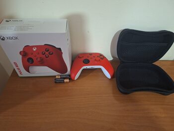 Mando Xbox Series X/S Pulse Red