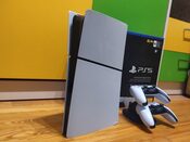 Playstation 5 slim digital su priedais + garantija