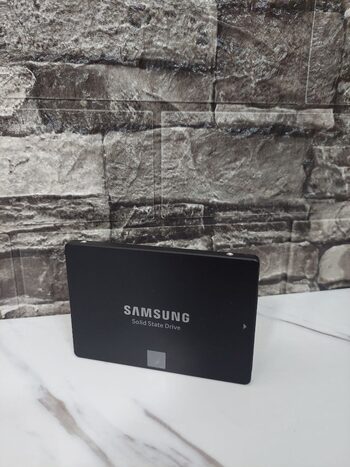 Samsung 850 EVO-Series 500 GB SSD Storage