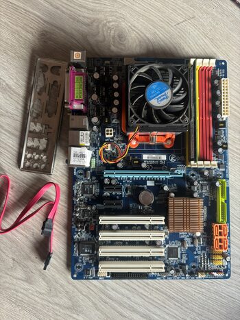 gigabyte m61p-s3 + amd athlon 64x2 + 2gb ram