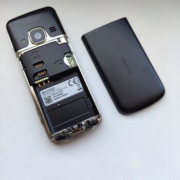 Get Nokia 6700 classic Black metallic