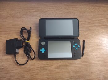 Atrištas (modded) New Nintendo 2DS XL, Black & Blue