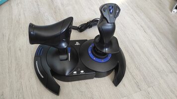 Thrustmaster T Flight 4 Hotas vairalazde joystick