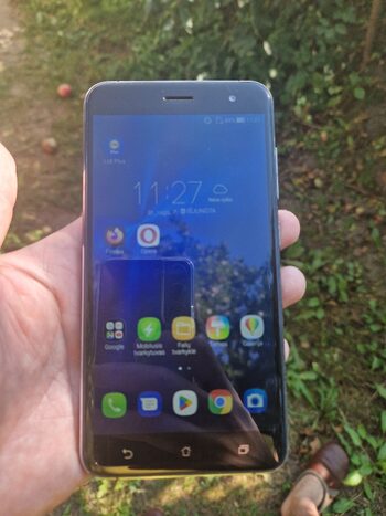 Asus Zenfone 3 ZE520KL 64GB Sapphire Black