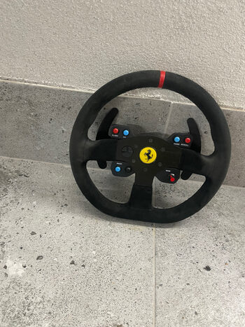 Thrustmaster Ferrari 599XX Evo vairas