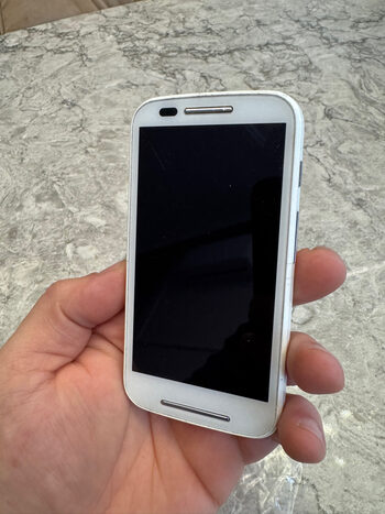 Buy Motorola Moto E White