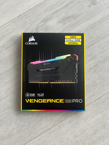 Corsair Vengeance RGB 32 GB (2 x 16 GB) DDR4-3600 PC RAM