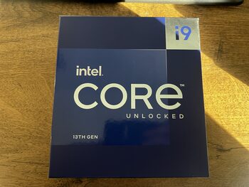 Intel Core i9-10900K 3.7-5.3 GHz LGA1200 10-Core CPU