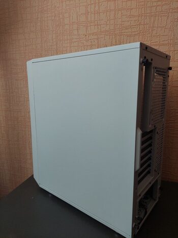 Fractal Design Meshify C ATX Mid Tower White / Black PC Case