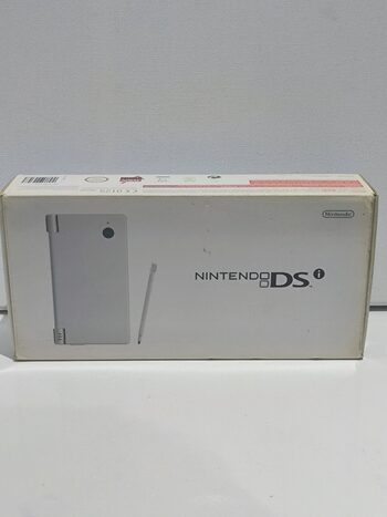NINTENDO DSI NUEVA A ESTRENAR