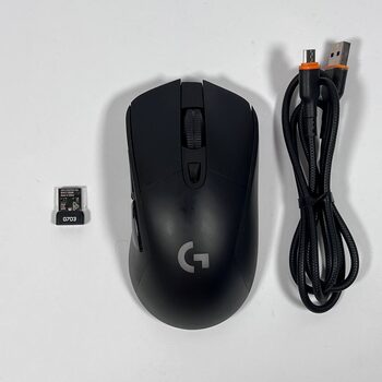 Logitech G703 LIGHTSPEED Wireless Gaming Mouse with HERO Sensor