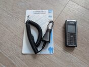 Nokia 6230 su automobiliniu įkrovikliu