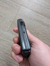 Nokia 6230 su automobiliniu įkrovikliu