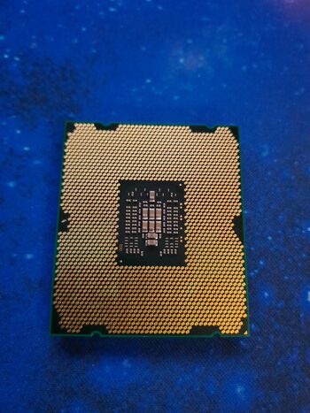 Intel Core i7-3820 3.6 GHz LGA2011 Quad-Core CPU