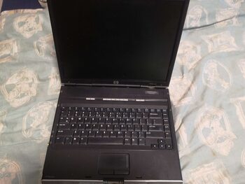 HP Pavilion ze2000