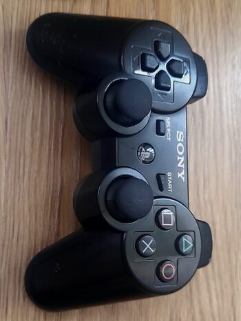 Atriša Ps3 500gb, 2 pulteliai, 40 žaidimu