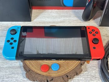 *MAG1A* Nintendo Switch V2 256GB