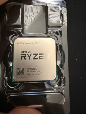 AMD Ryzen 5 2600 3.4-3.9 GHz AM4 6-Core CPU