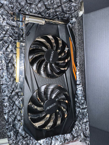 Gigabyte Radeon RX 580 8 GB 1257-1355 Mhz PCIe x16 GPU