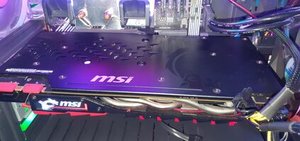 MSI GeForce GTX 1070 Ti 8 GB 1607-1683 Mhz PCIe x16 GPU