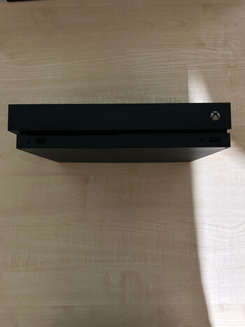 xbox one x black 1TB