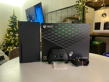 XBOX Series X, 1TB, su garantija