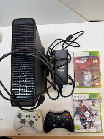 xbox 360 konsolė su priedais