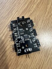 Buy ARGB spliteris/hub'as