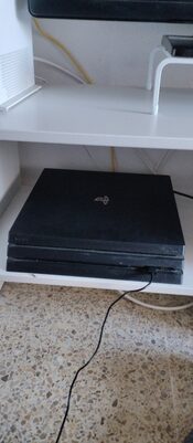 PlayStation 4 Pro de 1TB con mando incluido 