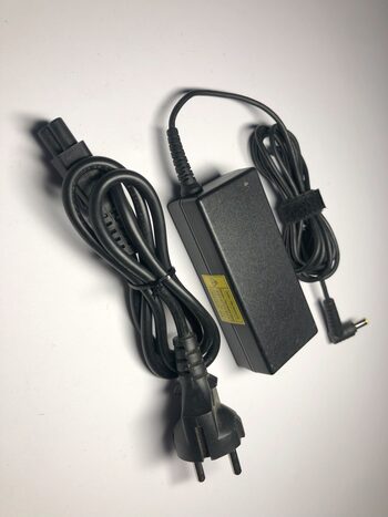 Acer ADP-65JH-DB Delta 65W 19V 3.42A 5.5 x 1.7mm Genuine Power Adapter Charger