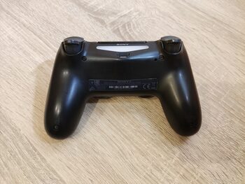 Playstation 4 Dualshock 4, V2 juodas originalus pultelis for sale