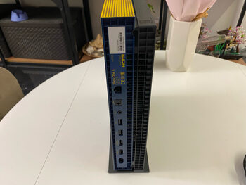 XBOX One X, 1TB, Cyberpunk 2077 Limited Edition (2)