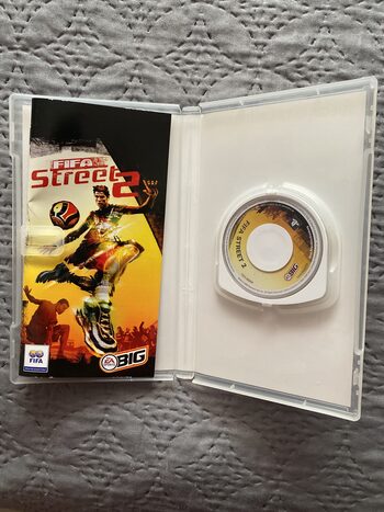 Buy FIFA Street 2 PSP