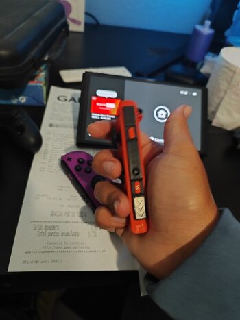 Nintendo switch oled edición Pokémon 