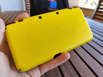 Redeem New Nintendo 2ds XL (Edición Especial Pokemon - Pikachu) (Bolsa Rígida Limitada)