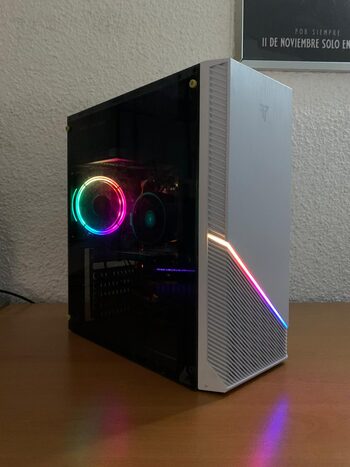 Pc custom blanco