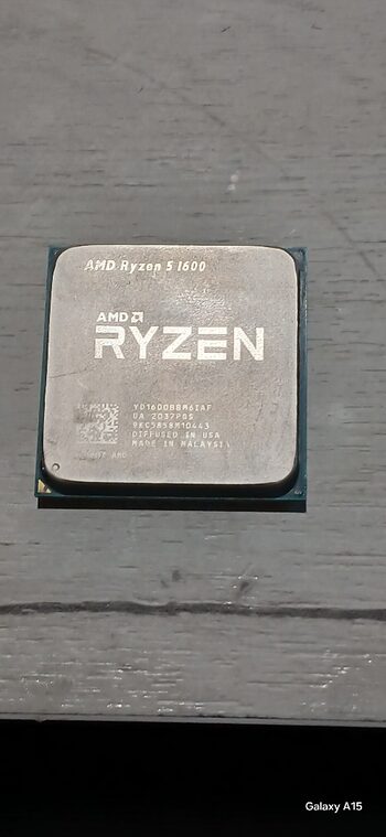 AMD Ryzen 5 1600 (12nm) 3.2-3.6 GHz AM4 6-Core CPU