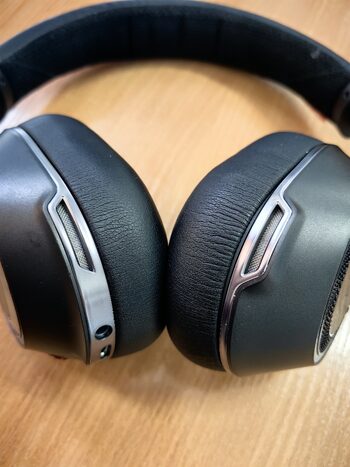 Plantronics Voyager 8200 UC