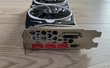 MSI Radeon RX 570 ARMOR 4G OCV1 4 GB 1168-1268 Mhz PCIe x16 GPU