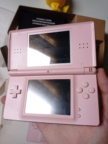 Nintendo ds lite rosa con caja y cargador original 