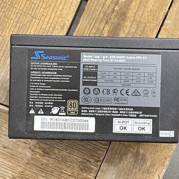 SEASONIC S12G-650 SSR-650RT ACTIVE PFC F3 650W 80 Plus Gold 2x8 CPU PCie 8 pin Gpu 4x Pcie 8 pin PSU maitinimo blokas PC Power supply