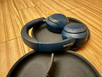 Auriculares Sony WH-XB910N