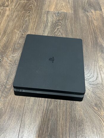 PlayStation 4 Slim, Black, 500GB/2 pultai/10 žaidimu