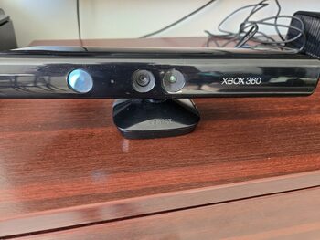Xbox360 S, Black, 250GB, RGH, du pulteliai, Kinect kamera, HDMI laidas, pakrovėjas, du fiziniai žaidimai ir 51 įrašyti žaidimai.  for sale