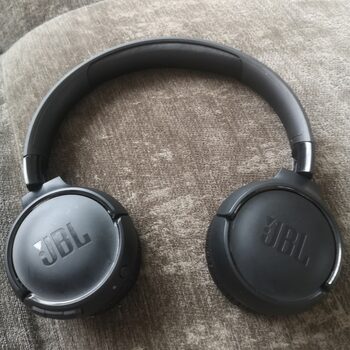 JBL TUNE 520BT for sale