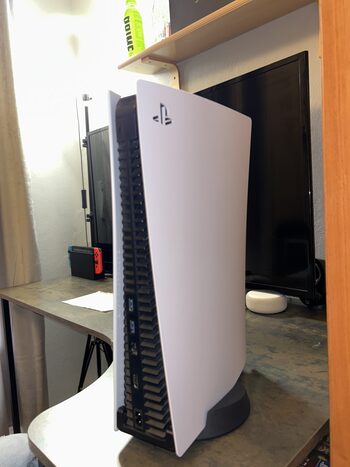 PlayStation 5, Black & White, 825GB