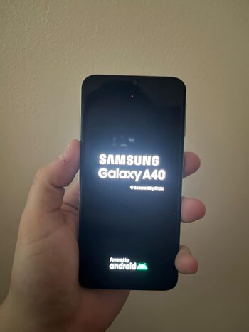 Samsung Galaxy A40 64GB White