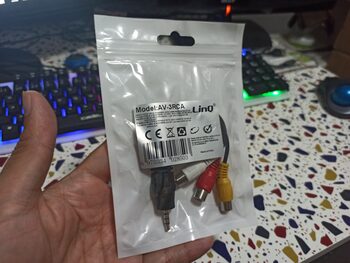 Adaptador jack 3.5mm a 3 RCA estéreo