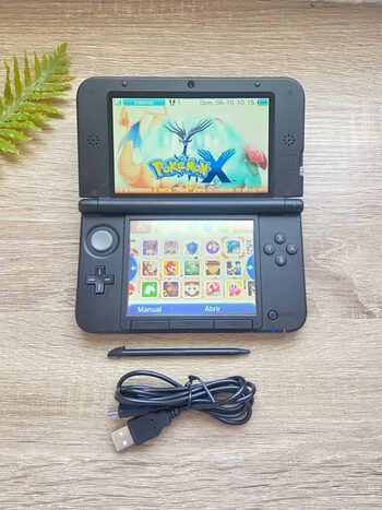 Nintendo 3DS XL + SD 64gb